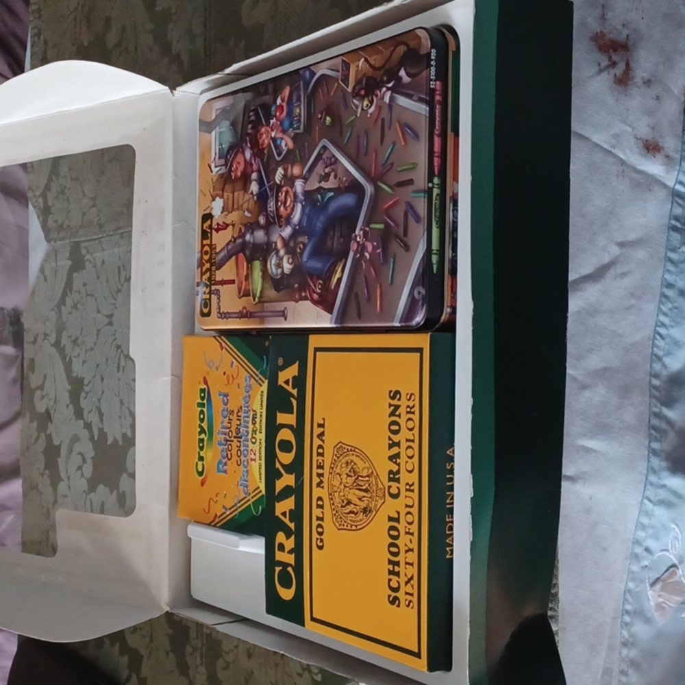 Limited Edition Crayola Collector Tin